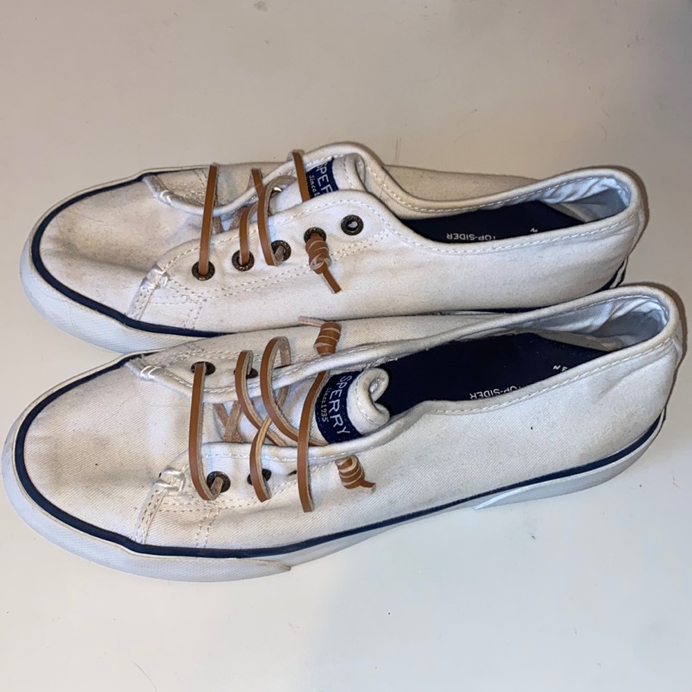 Womens white Sperrys, size 7.5